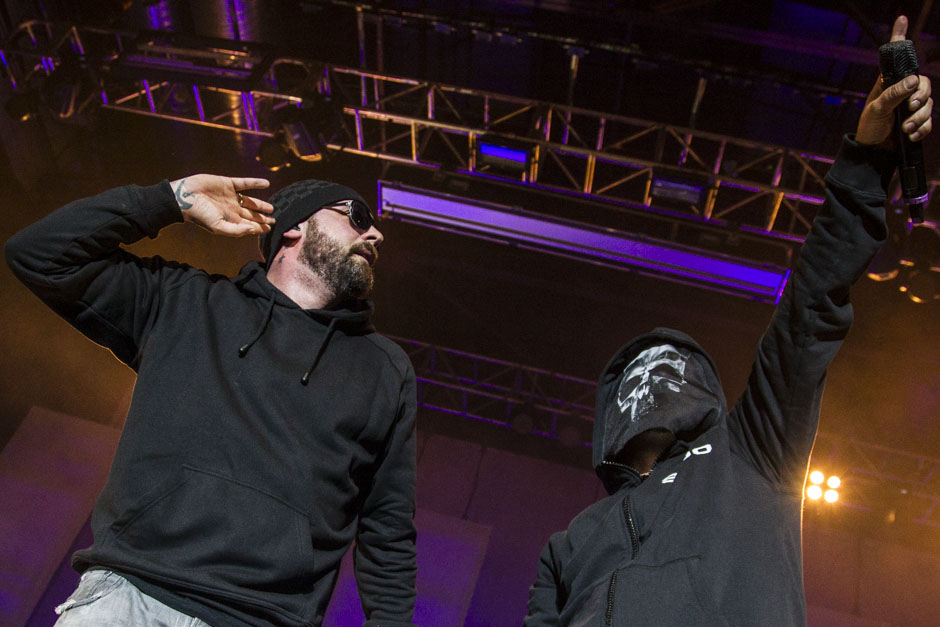 Sido – Einmal Fan, immer Fan - beim ausverkaufte Gig in der Domstadt. – ... die Maske.