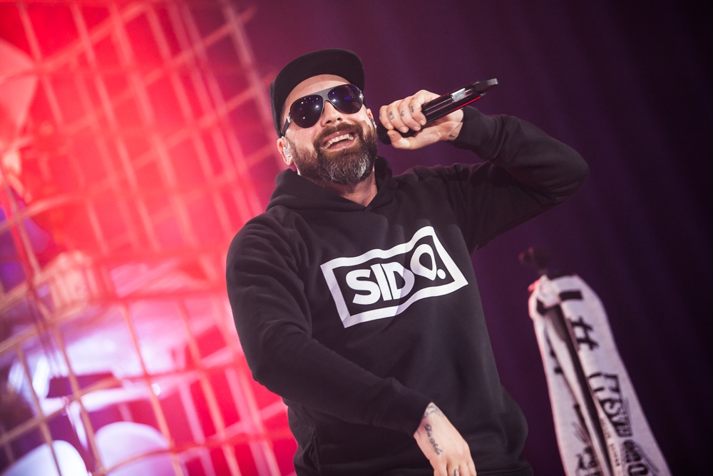 Der Gegner in der Essener Grugahalle: Haftbefehl. – Sido.
