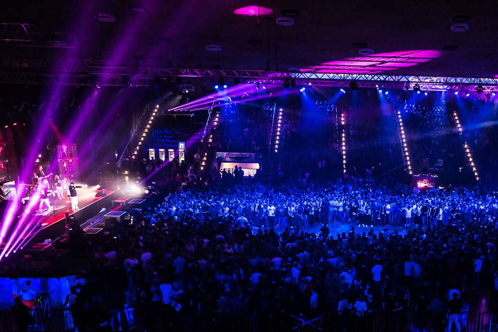 Sido – Der Gegner in der Essener Grugahalle: Haftbefehl. – Circle pit?