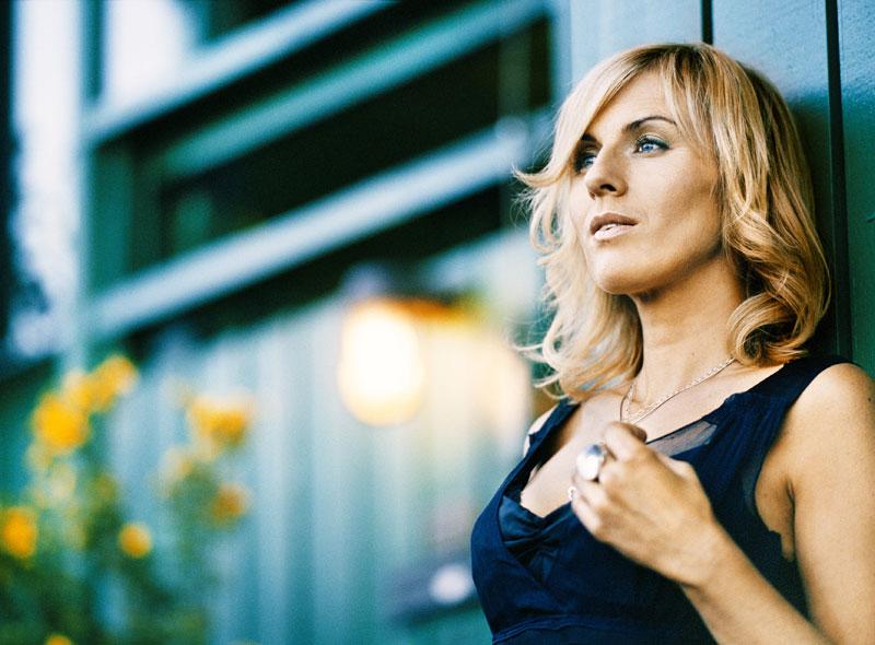 Silje Nergaards Photostrecke zum 2007er Album "Darkness Out Of Blue". – Eine reife Künstlerin