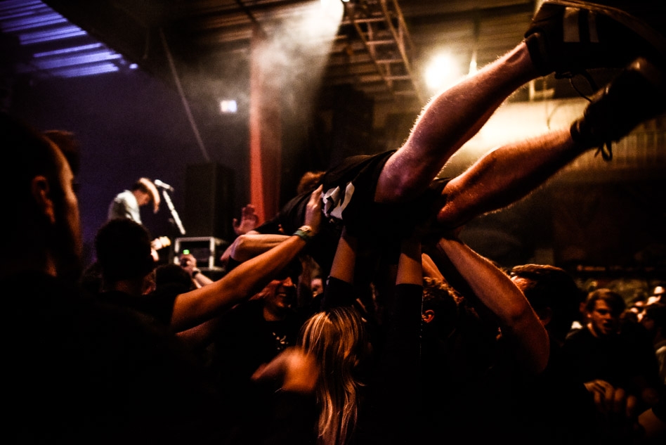 Opener für Boysetsfire im Club Vaudeville. – Die Fans von Silverstein.