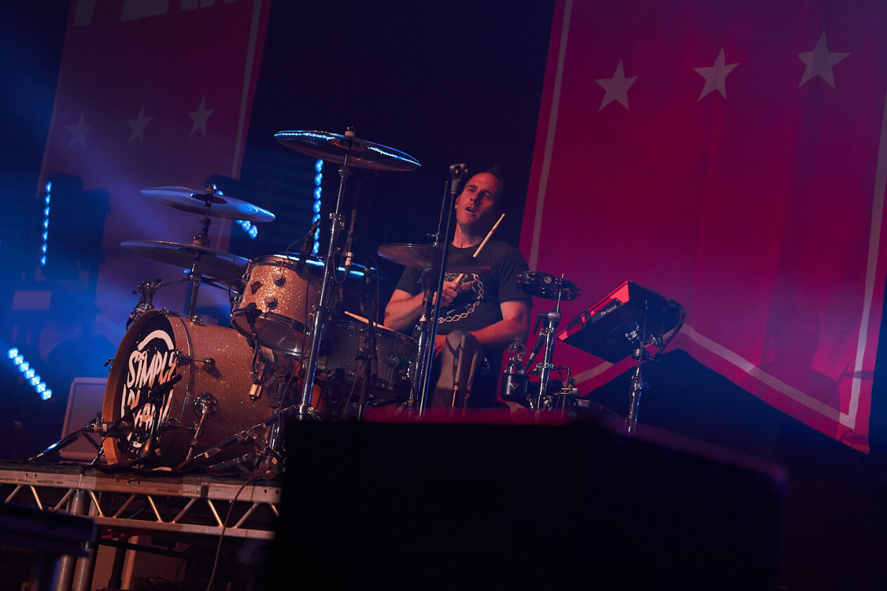 Von Punk bis Pop: im Doppelpack mit Sum 41 on tour. – Simple Plan.