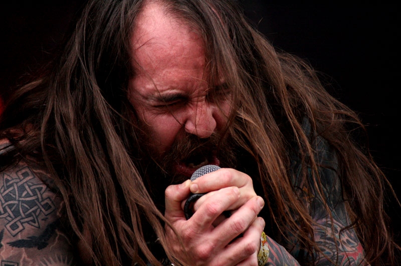 Skeletonwitch – Explodieren förmlich vor Energie – Chance Garnette