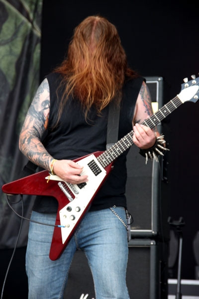 Skeletonwitch – Explodieren förmlich vor Energie – Nate Garnette