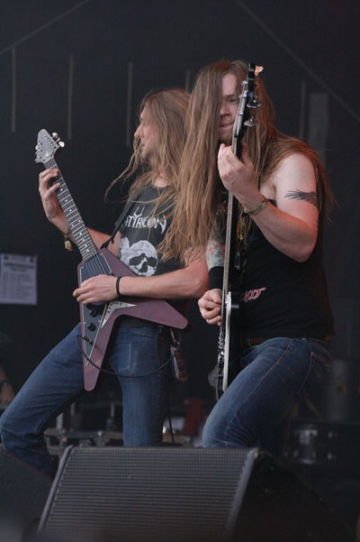 Skeletonwitch – Explodieren förmlich vor Energie – Scott und Evan