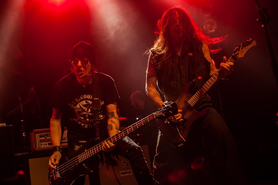 Die Truppe aus New Jersey in der Essigfabrik. – Skid Row.