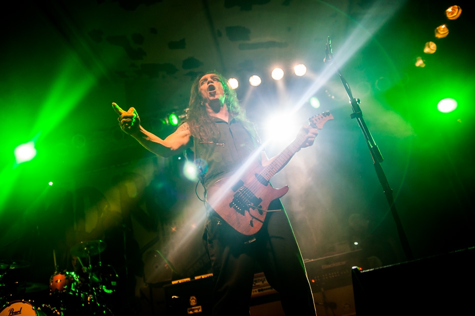 Die Truppe aus New Jersey in der Essigfabrik. – Skid Row.