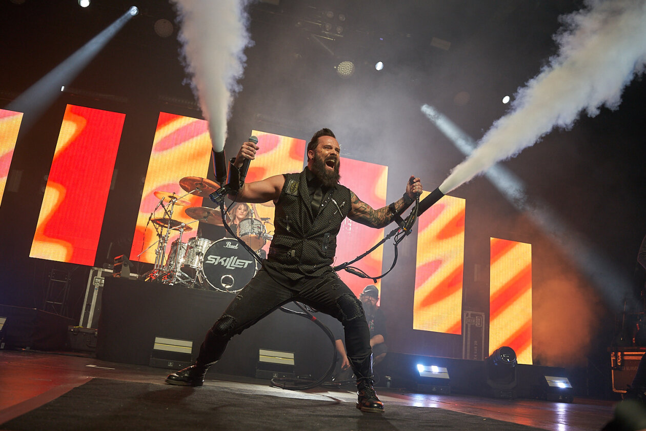 Von Christian Rock bis Nu Metal: die US-Amerikaner auf Deutschlandtour. – Skillet.