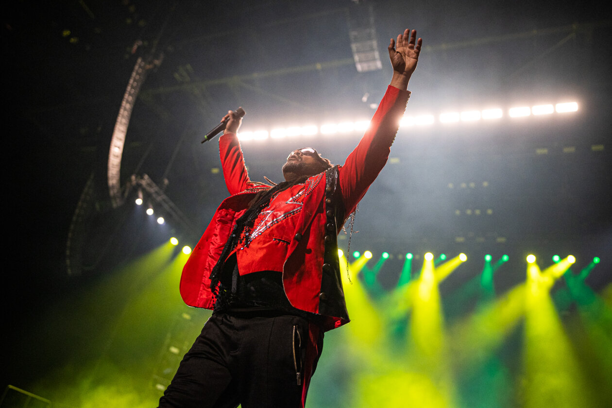 Die Reggae-Metal-Veteranen im Vorprogramm von Volbeat. – Skindred.