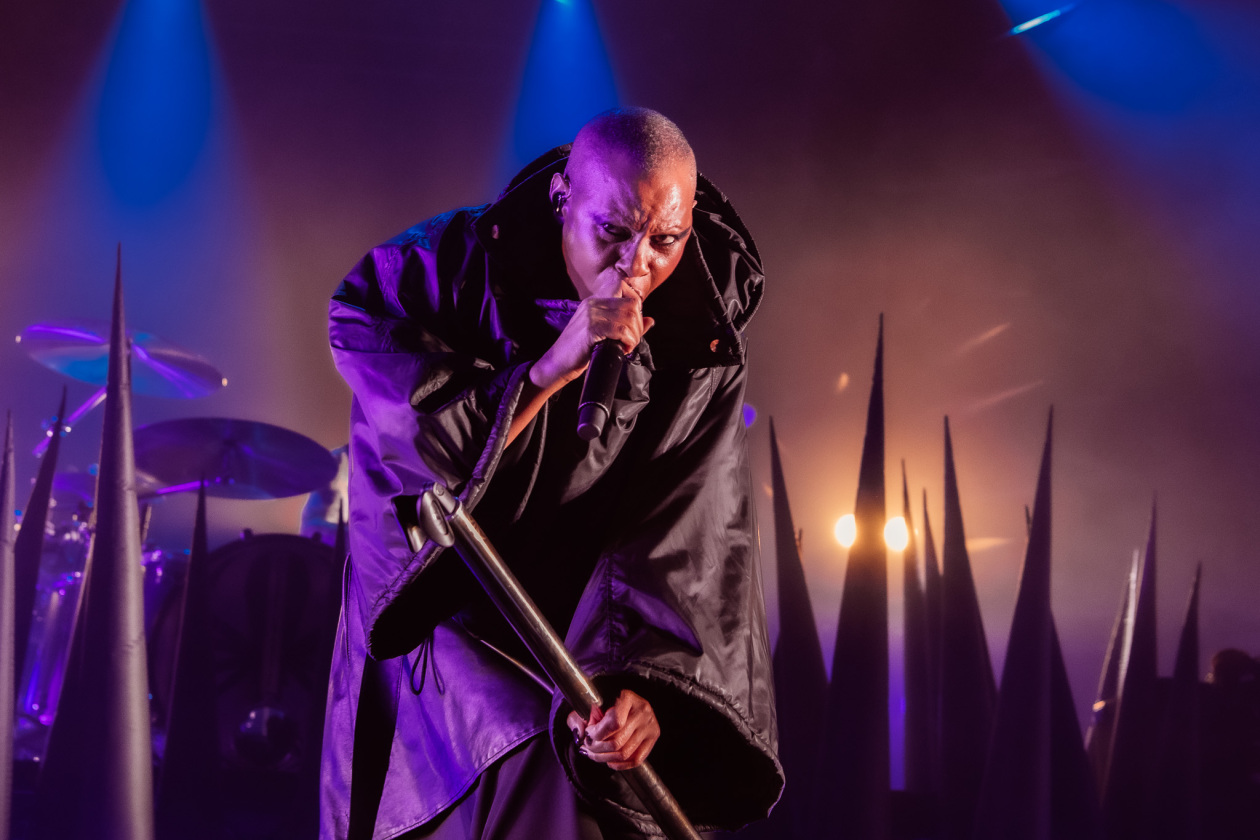 Skunk Anansie – Skin.