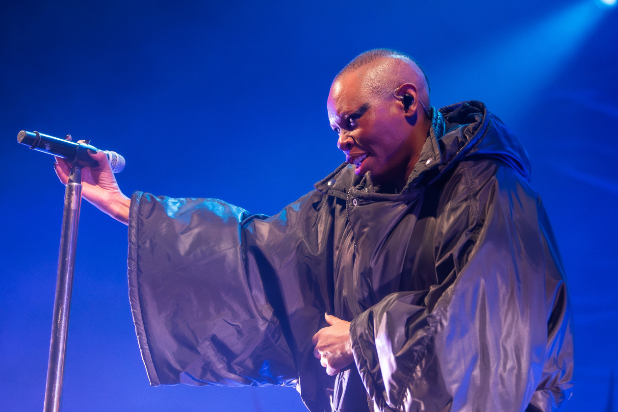 Skunk Anansie – Skin.