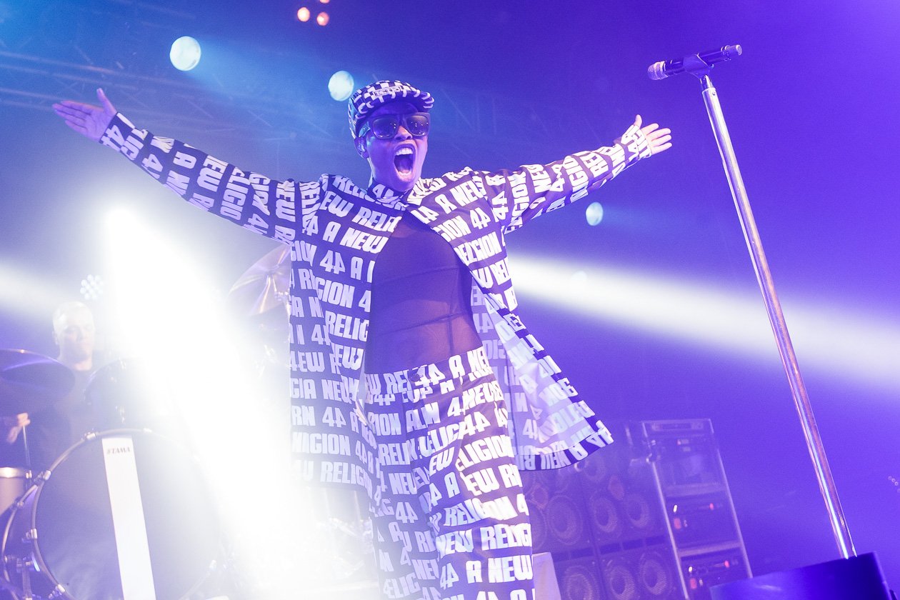 Skin und ihre Männer live in der Domstadt. – Skunk Anansie.