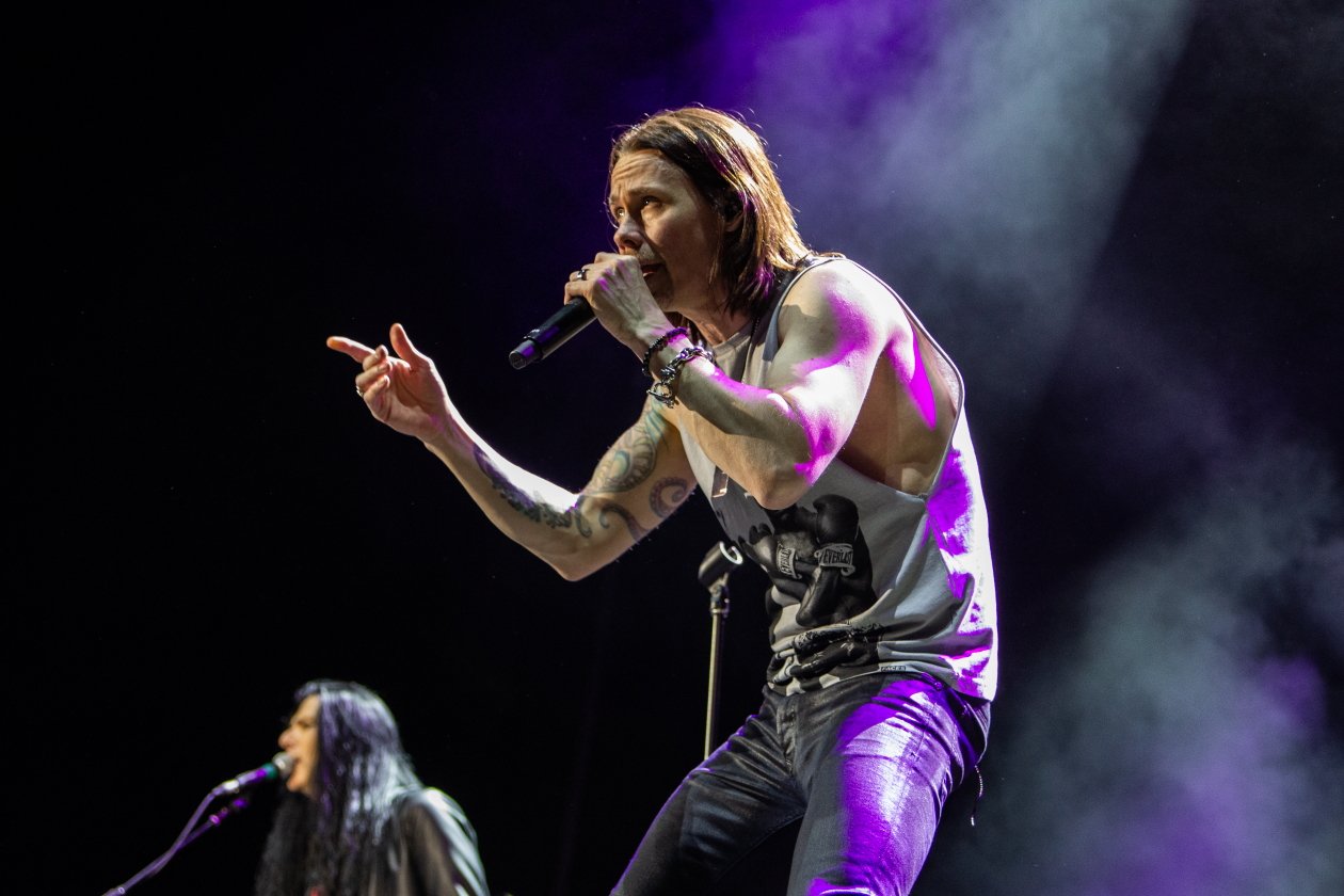 Slash – "Living The Dream" mit Myles Kennedy und den Conspirators. – Myles Kennedy.