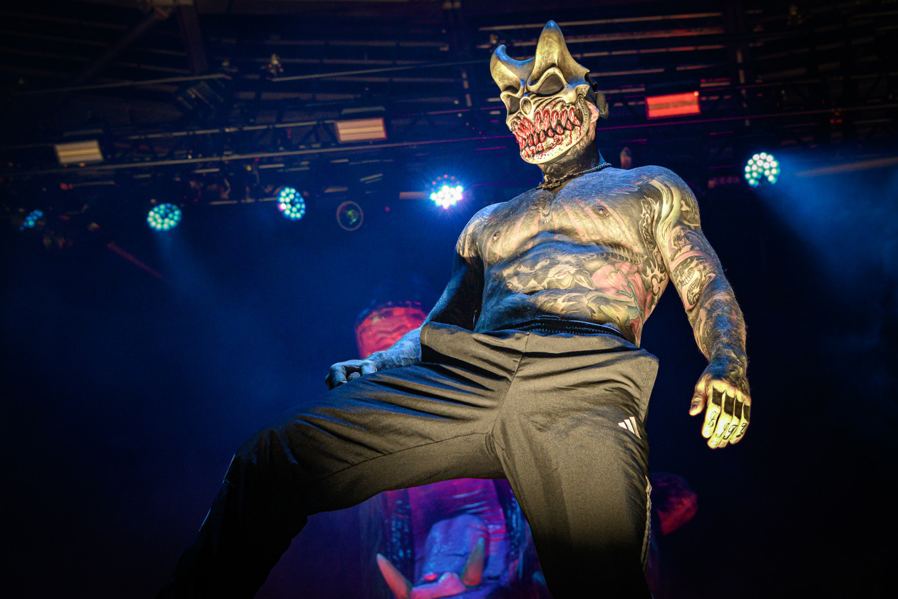 Moshpit-Alarm: die Deathcore-Truppe auf  "The Grizzly Winter"-Tour. – Slaughter To Prevail.