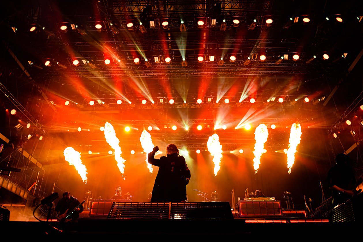 Corey Taylor und Co. machten sich bei ihrem Comeback am letzten Festivaltag die Hauptbühne untertan. – Slipknot.