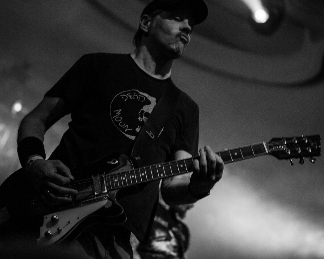 Weihnachts-Pogo mit der Kieler Punk'n'Roll-Dampframme. – Smoke Blow.