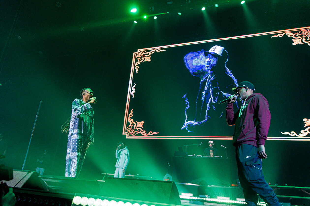 Snoop Dogg – Snoop Dogg.