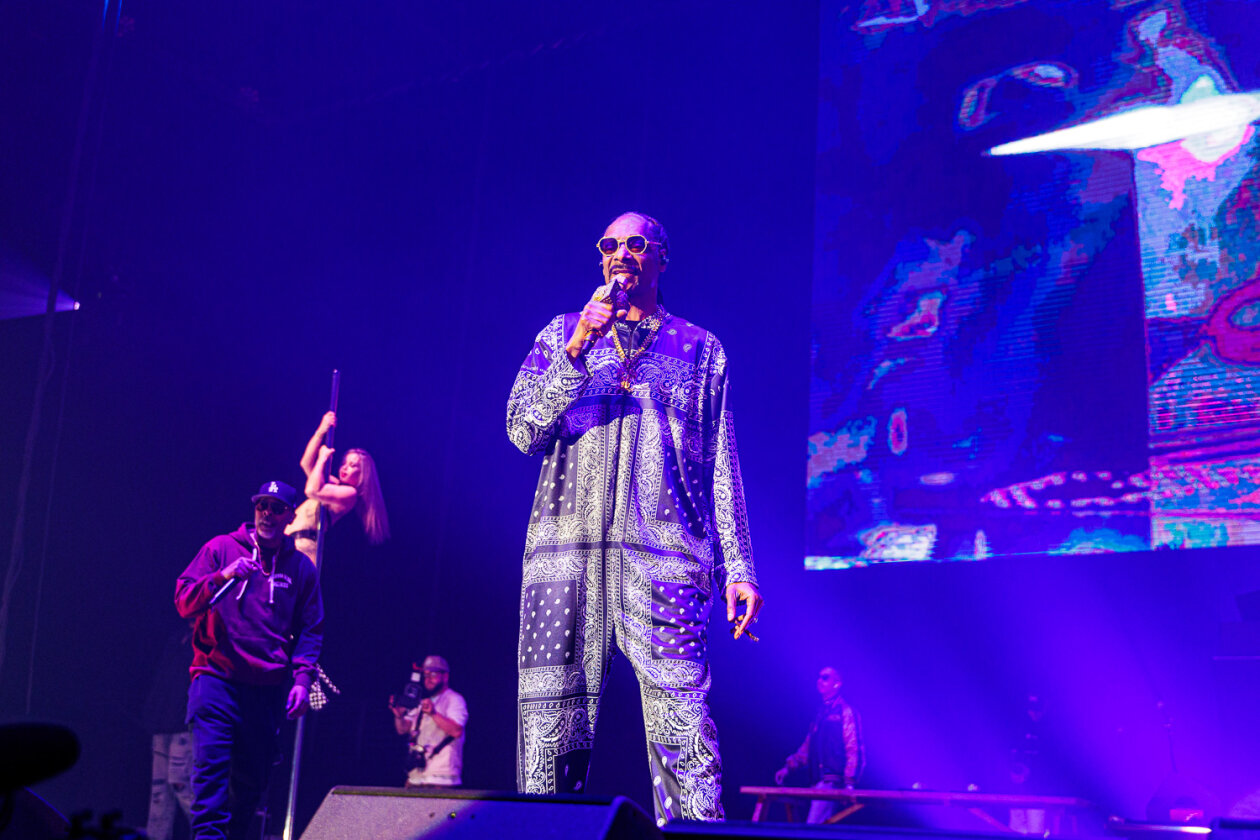 Snoop Dogg – Snoop Dogg.