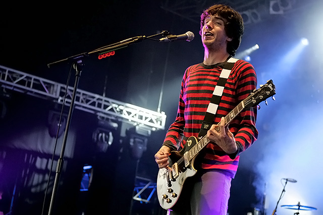Schottenrock auf der Bonner Museumsmeile: Snow Patrol. – 