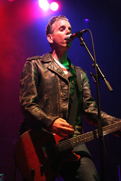 30 Years of Underground Rock'n'Roll. – Social Distortion