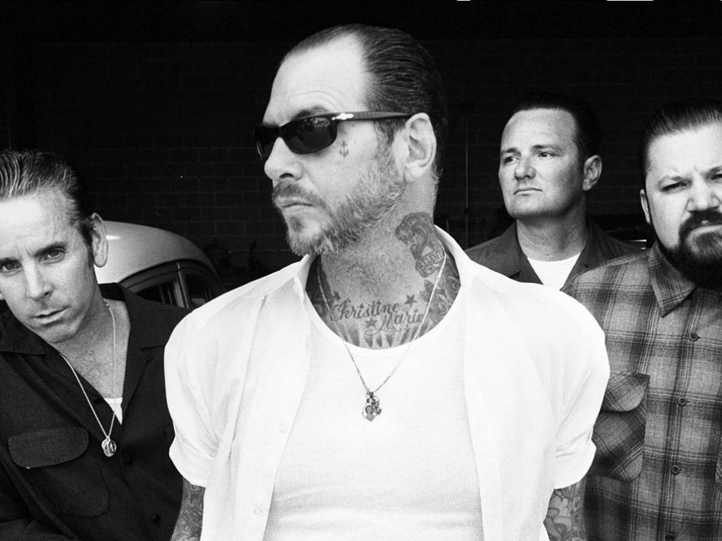 Social Distortion