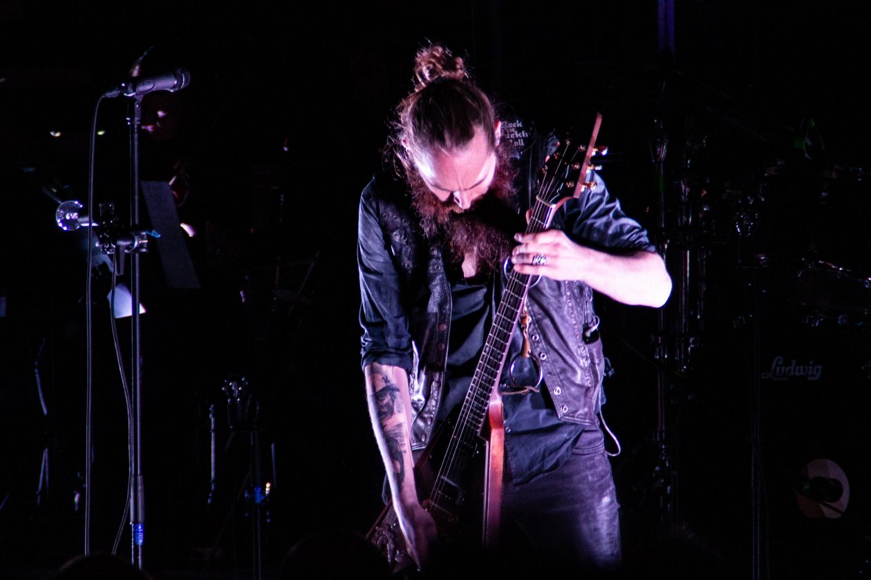 Sólstafir – Mit Streichquartett in Berlin-Schönebergs denkmalgeschützter Neogotik-Kirche. – Aðalbjörn Tryggvason.