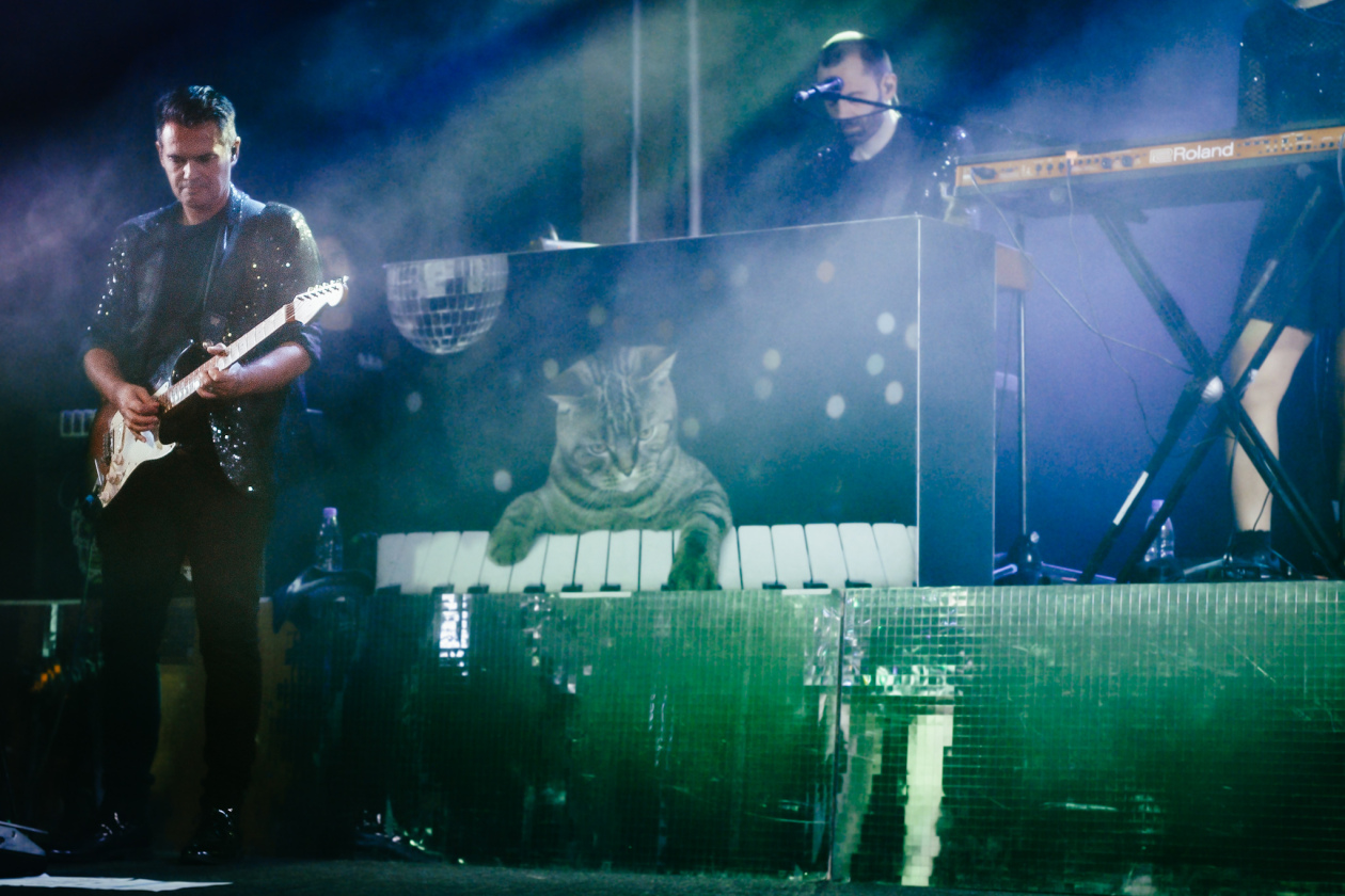 Sophie Ellis-Bextor – Band.