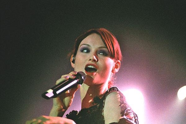 Sophie Ellis-Bextor – Sophie in der Kölner Live Music Hall 2003. – 