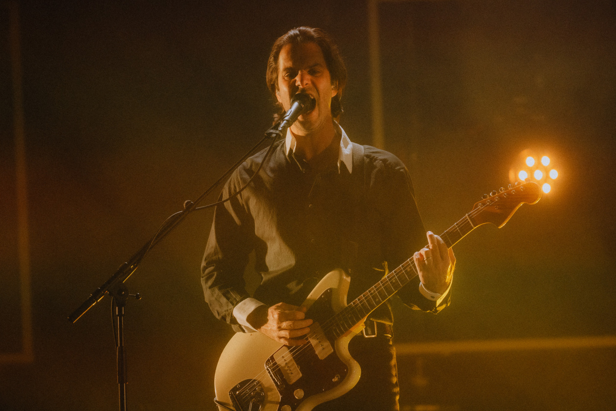 Sparks – Am Bass.