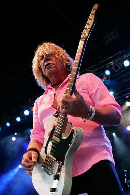 Status Quo – Alte Herren - großer Rock. Rossi und Parfitt auf der Bonner Museumsmeile. – 