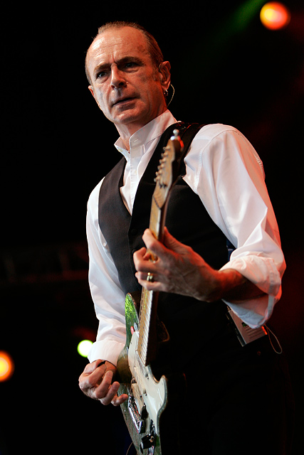 Status Quo – Alte Herren - großer Rock. Rossi und Parfitt auf der Bonner Museumsmeile. – 