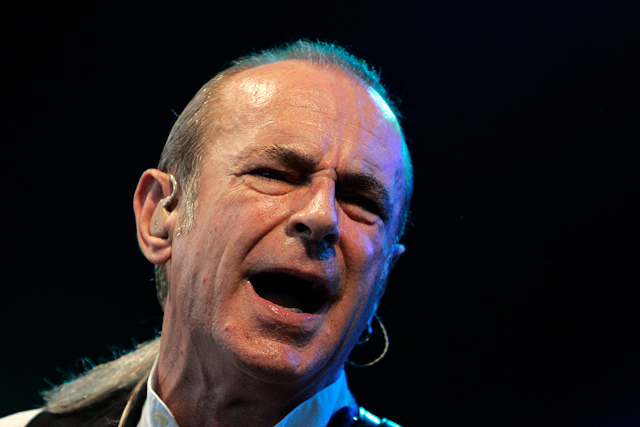 Status Quo – Alte Herren - großer Rock. Rossi und Parfitt auf der Bonner Museumsmeile. – 