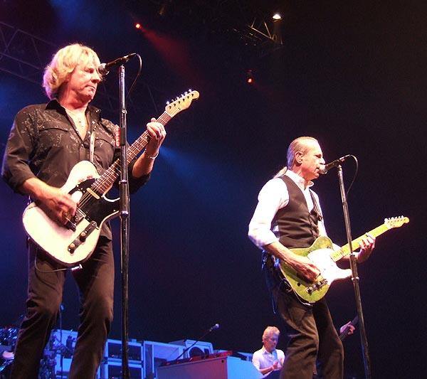 Status Quo – Im Oktober 2006 gaben Rossi, Parfitt und Co. ein ausverkauftes Konzert in Lörrach. – 