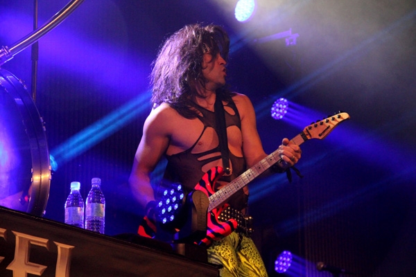 For real: Hairspray-Metal im Gibson. – Steel Panther.