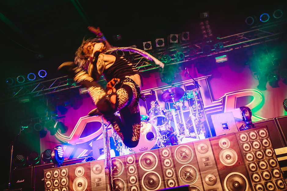 Steel Panther – Hairspray-Metal-Meeting in der Domstadt. – Im Actionmodus. Immer.