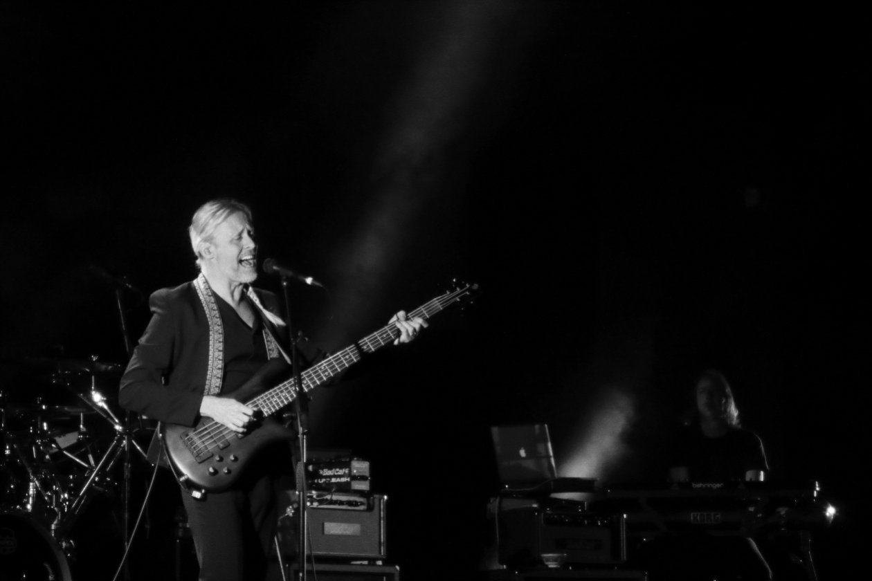 Steven Wilson – Nick Beggs am Bass.