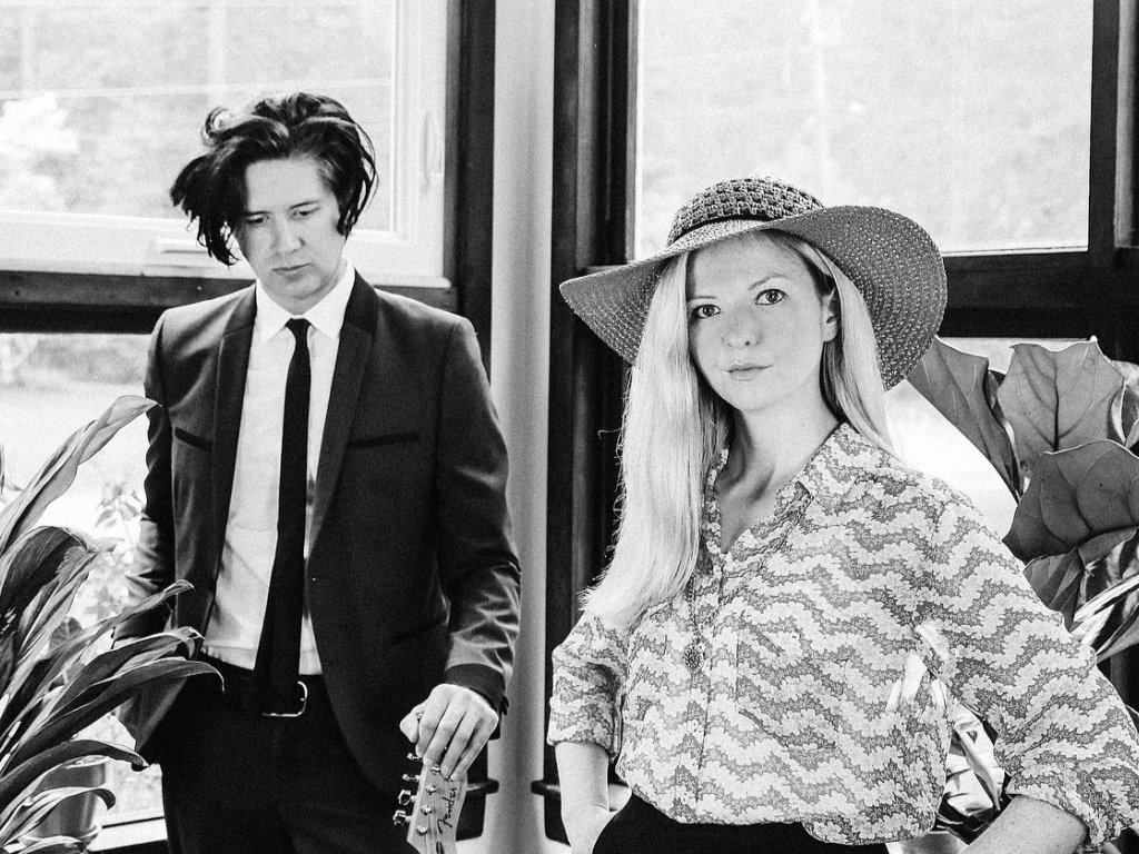 Still Corners