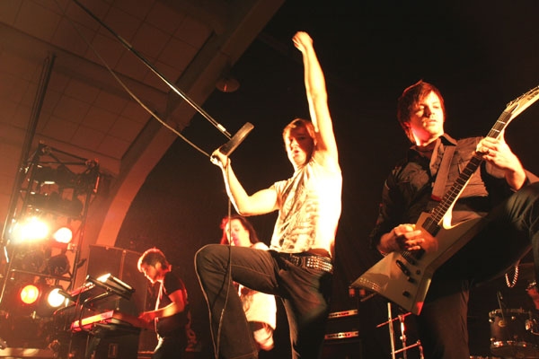 Still Remains – Emo for the masses. – 