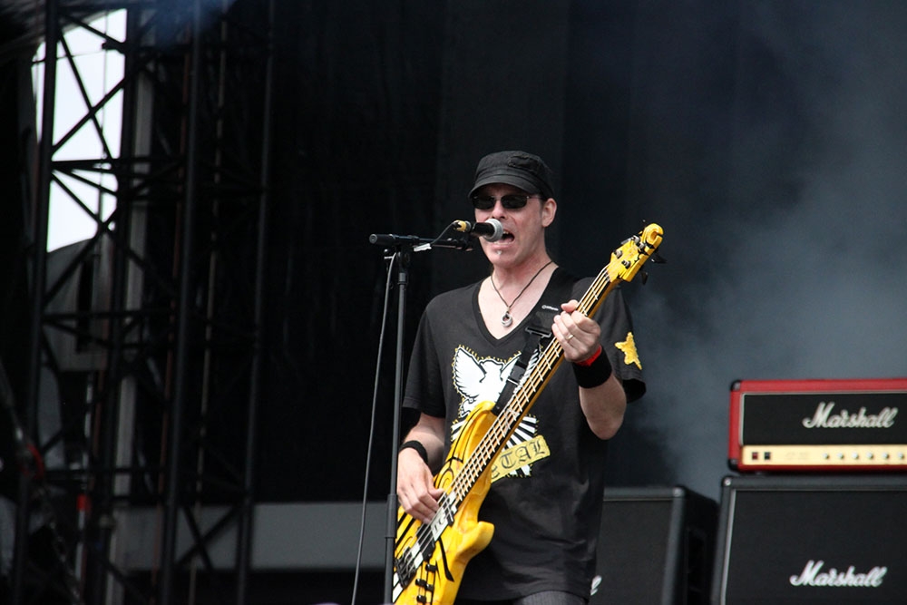 Stryper – Tim Gaines