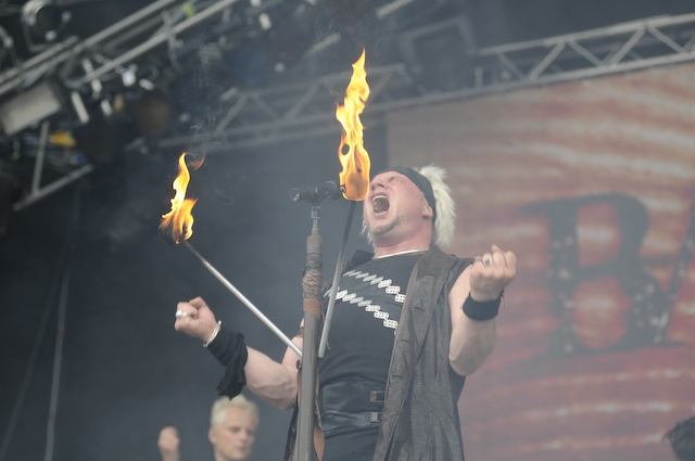 Subway To Sally – Feuer und Flamme beim Nova Rock 2008. – 