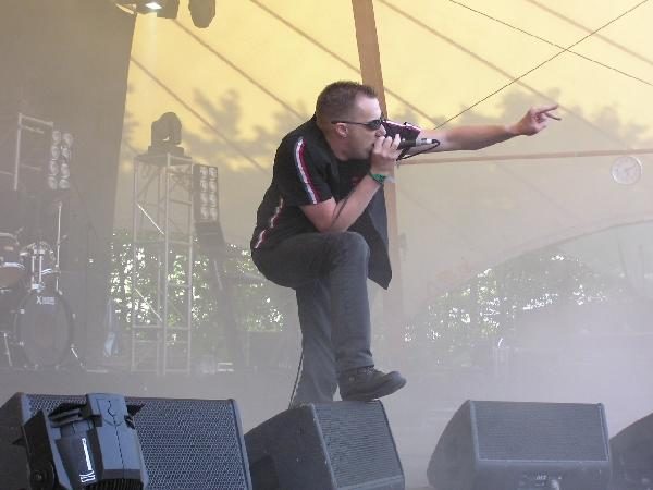 Suicide Commando mussten auf dem Zillo 2004 eigentlich viel zu früh ran. – 