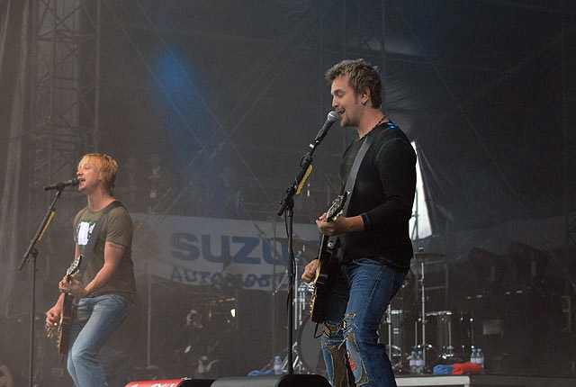Sunrise Avenue rocken am Nürburgring. – 