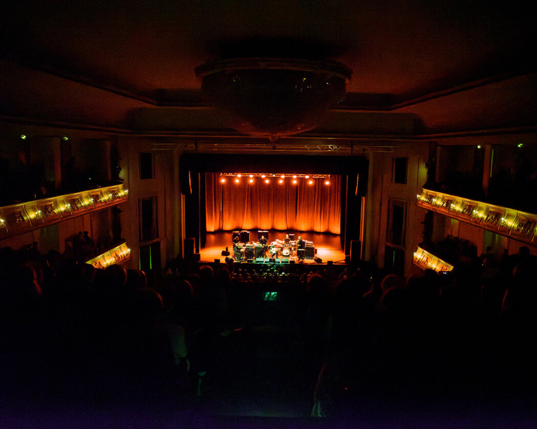 Ein Konzert wie in Trance: die US-Experimentalrocker live in der Hauptstadt. – Swans.