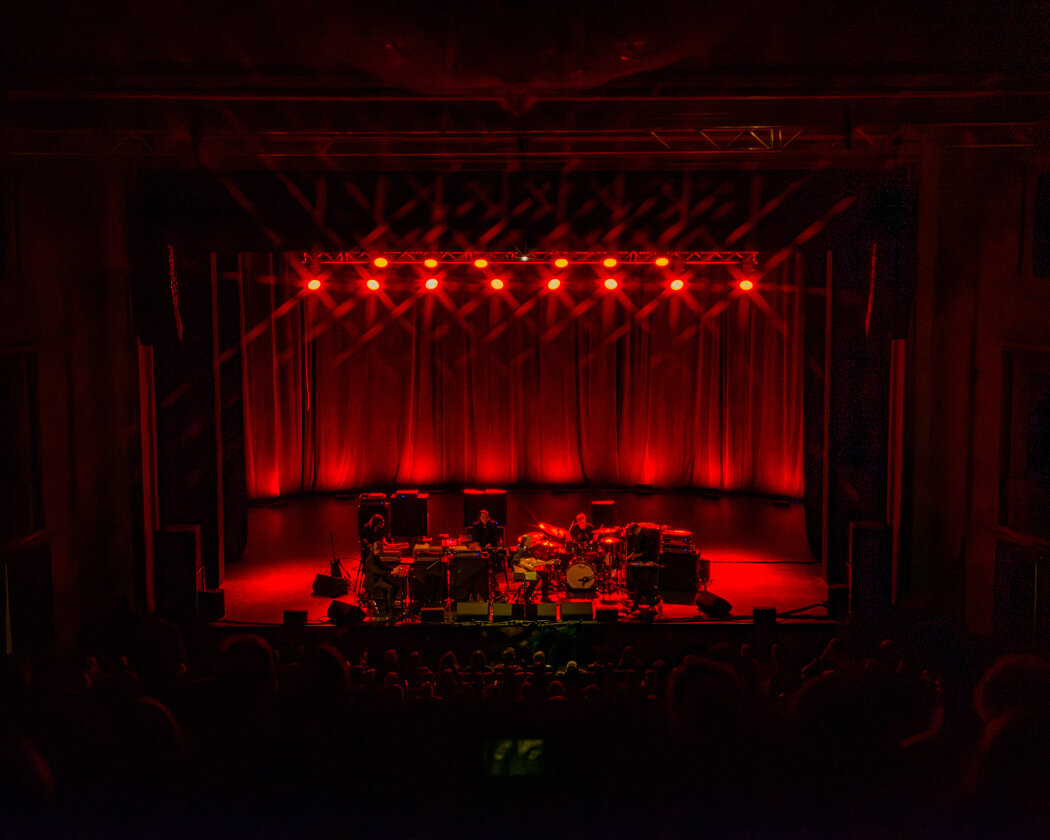 Ein Konzert wie in Trance: die US-Experimentalrocker live in der Hauptstadt. – Swans.