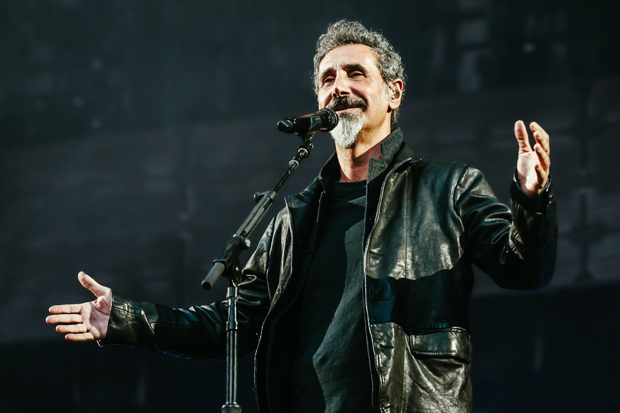 System Of A Down – Serj Tankian.