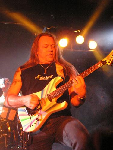 Tarot – Der Nightwish-Basser mit seiner eigenen Band. – 