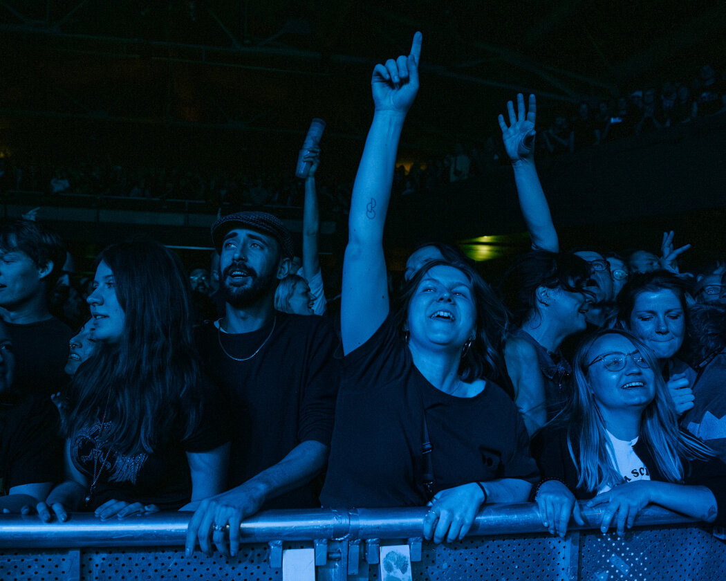 Team Scheisse – Die Punkrock-Band aus Bremen auf ihrem bis dato größten Headliner-Hallenkonzert. – Fans.