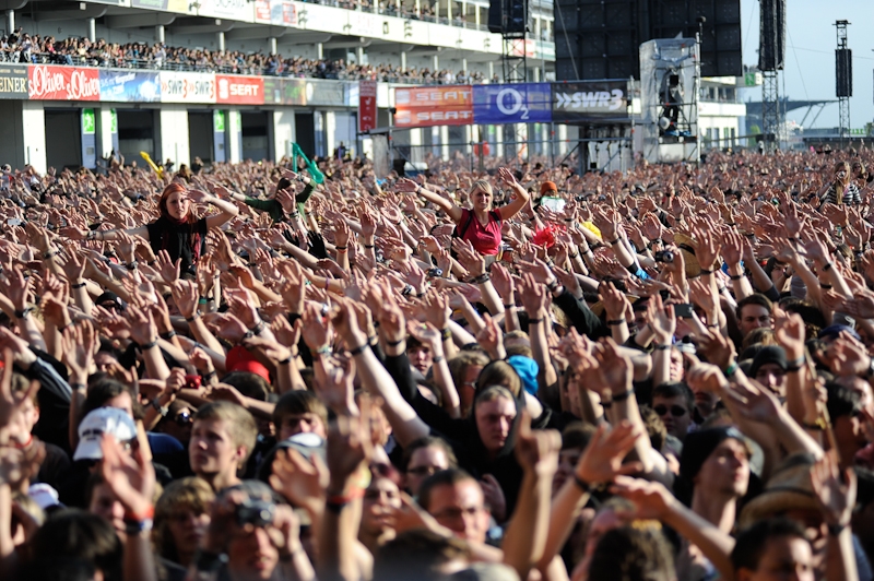 Tenacious D – Bitte, gebt auch Metallica eine Chance! – Begeisterte Fans.