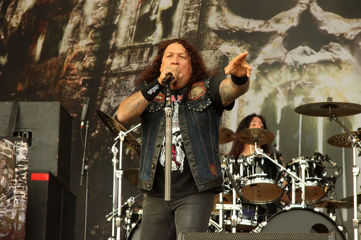Der souveräne Co-Headliner - bei der Rhythmustruppe und dem Riffing auch kein Wunder. – Testament.