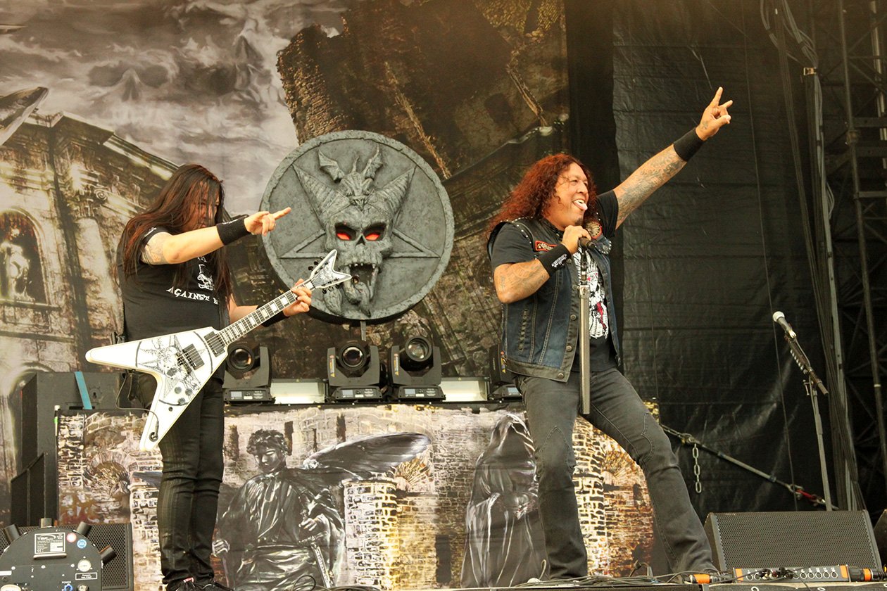 Der souveräne Co-Headliner - bei der Rhythmustruppe und dem Riffing auch kein Wunder. – Testament.